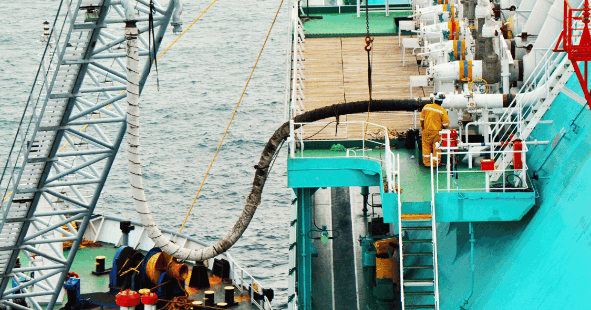Shipyard Risks Image Pollution Risk Management for U.S. Shipyards and Vessel Owners | Hylant