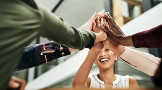 employee-group-high-five