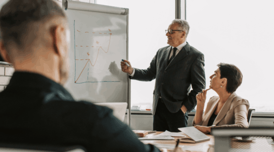business-financial-meeting